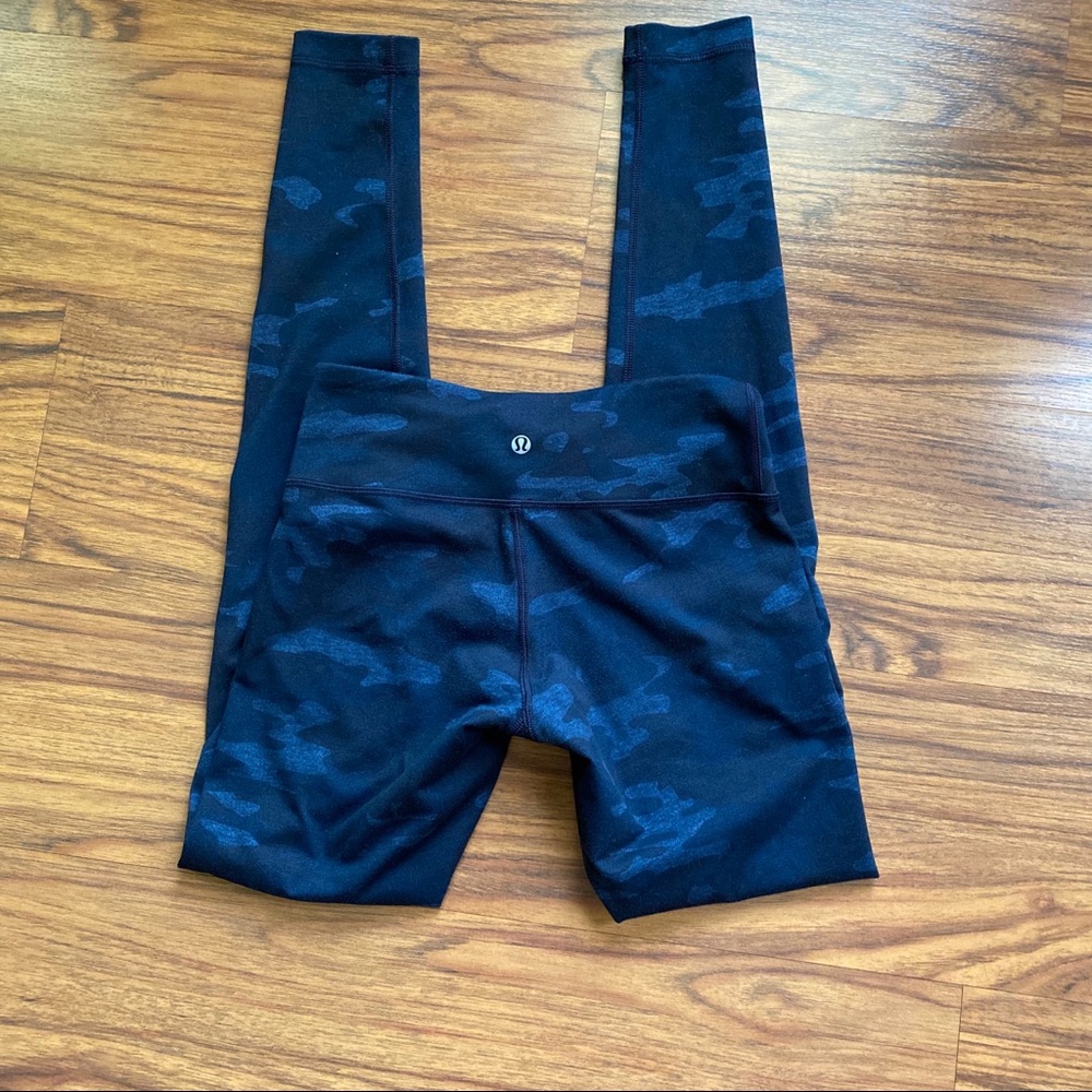 Women’s Lululemon leggings
